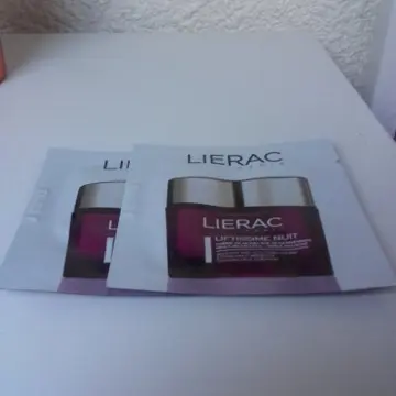 Lot de 2 échantillons crèmes visage anti rides, Liérac