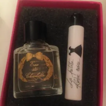 Boîtier miniature pour offrir, La petite robe noire