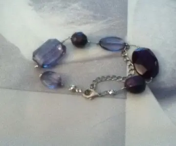 Bracelet, Inconnue