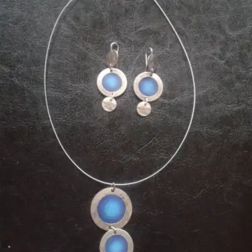 Parure bijoux, Inconnue