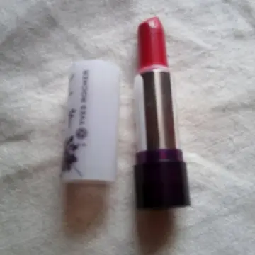 Rouge à lèvres, Yves Rocher