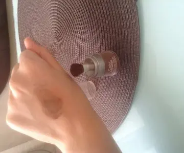Fard à paupières, L'Oréal