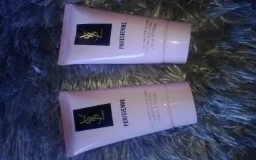 Lait parfumé   PARISIENNE, Yves Saint Laurent