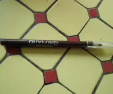 Crayon pour les yeux., Guylond