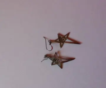 Boucles argent, Inconnue