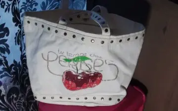 Sac Le temps des cerises, Le temps des cerises