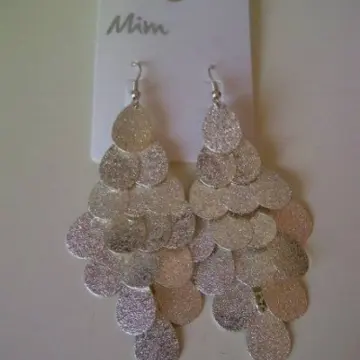 Boucles d'oreilles, Mim