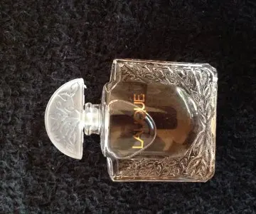 Miniature de parfum, Lalique