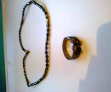 parure bijoux, Inconnue