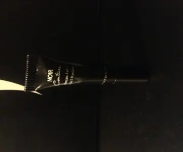 Noir couture, Givenchy