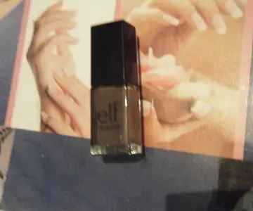 vernis, Elf