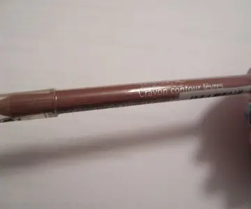 crayon contour levres, Yves Rocher