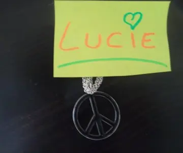collier, Inconnue