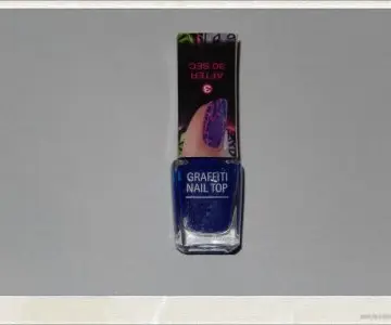 Graffiti Nail Top, Isa Dora