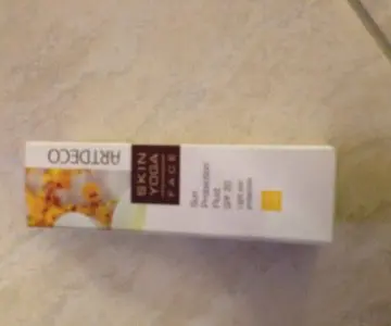 Protection solaire SPF 20, Artdeco