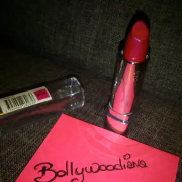 Rouge à lèvre, Modélite