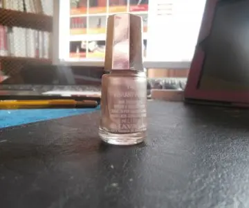 Vernis "Vibrant Pearl", Mavala