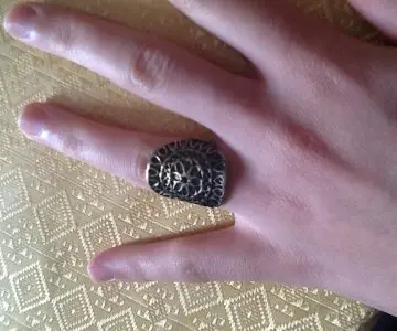 Bague bronze, Inconnue