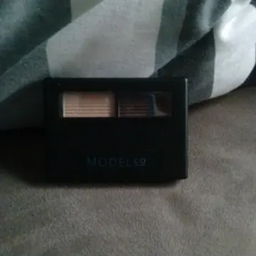 duo fard a paupière, ModelCo