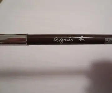 crayon yeux, Agnès b.
