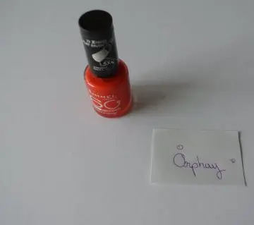 Vernis à ongles orangé, Rimmel