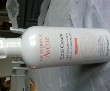 GEL NETTOYANT SURGRAS AU COLD CREAM, Avène