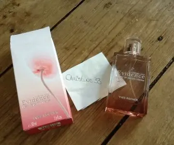 Parfum Comme une évidence, Yves Rocher