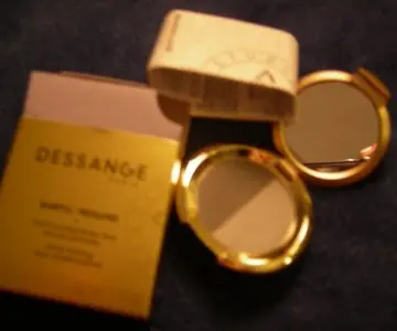 Fard à paupières, Dessange