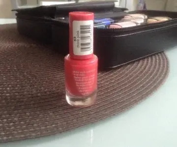 Vernis think pink, Essence