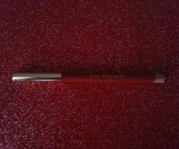 lip liner, E.Pinaud