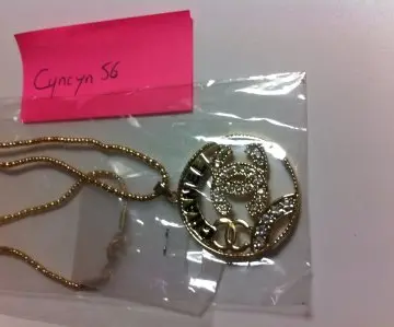 Collier, Chanel