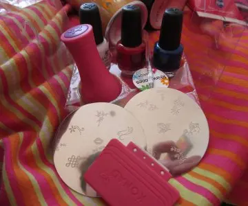 Stamping Nail art, Konad