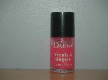 Vernis à ongles, Dailya