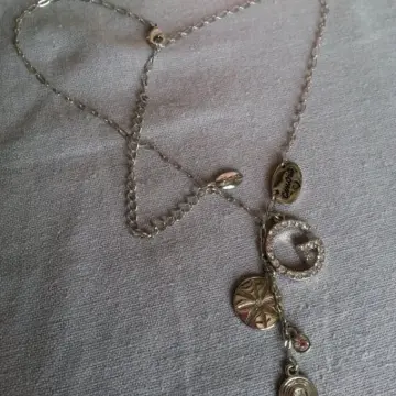 collier long GUESS, Guess