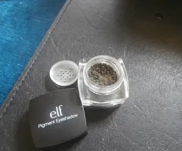 Pigment Eyeshadow "Mystic Moss", Elf