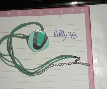collier turquoise, La Halle