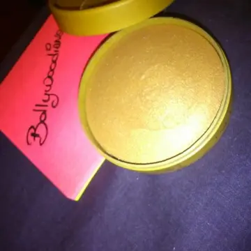 poudre bronzante, Couleur Caramel