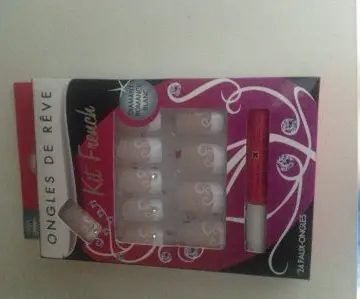 Faux ongle, Kit french