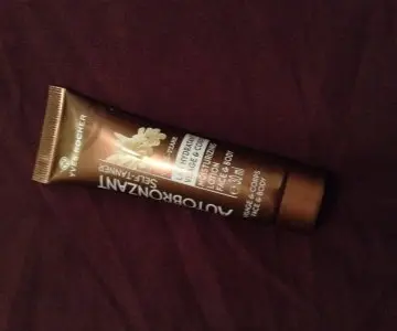AutoBronzant YR, Yves Rocher