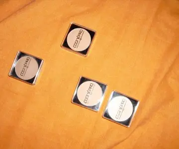 Poudre compacte, Cosmépro