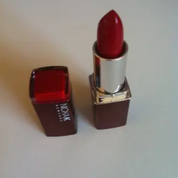 Rouges à lèvres, Nicka K