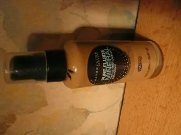 Pure fluide minéral, Maybelline