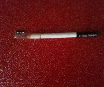 crayon eyeliner, Miss Helen