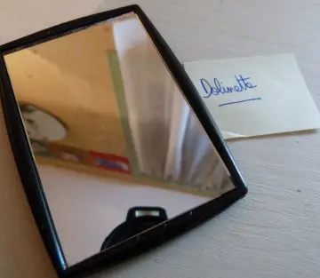 Miroir de poche, Inconnue