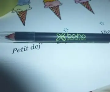 Crayon lèvre, Boho Green