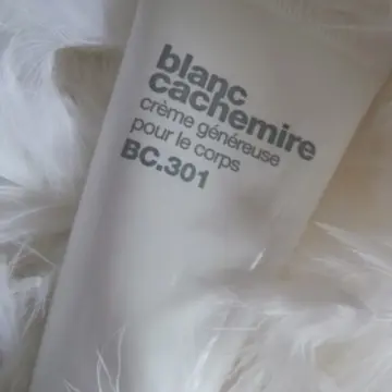 crème généreuse corps, Blanc Cachemire