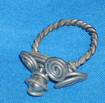 BAGUE, Inconnue
