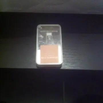 op Sfumato s02, UNE Beauty