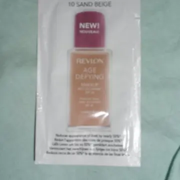 Fond de teint, Revlon
