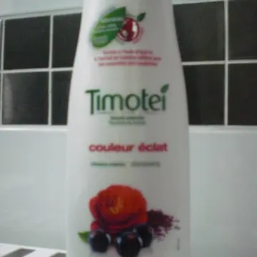 Shampoing couleur éclat (cheveux colorés rouges), Timotei